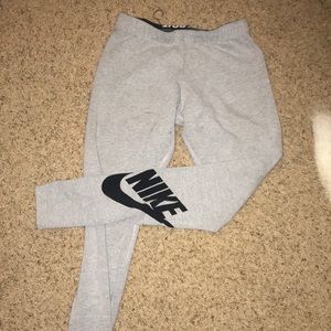 Nike leggings